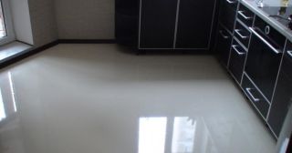 Наливной пол на кухне Троицк, цена от 882 руб.